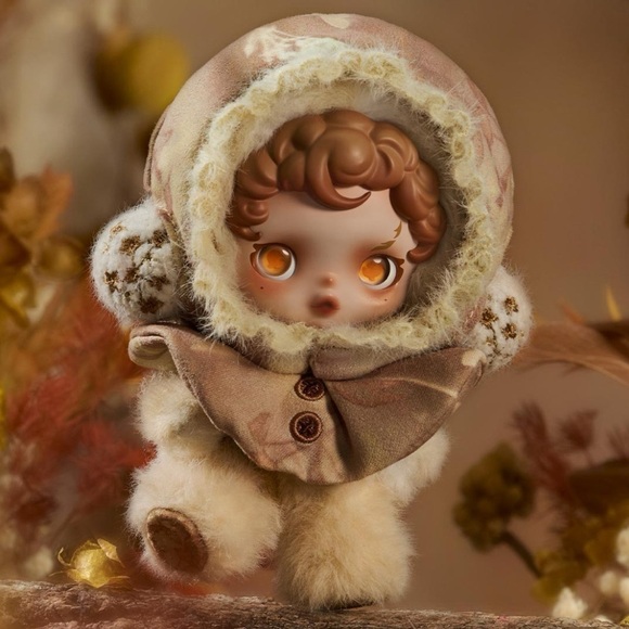 NEW Pop Mart Skullpanda L’impressionnisme Plush Pendant - Amber 🤎 - Picture 1 of 1